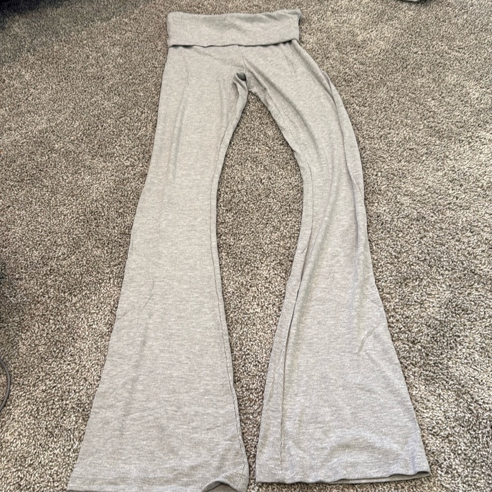 new set active flares size xs